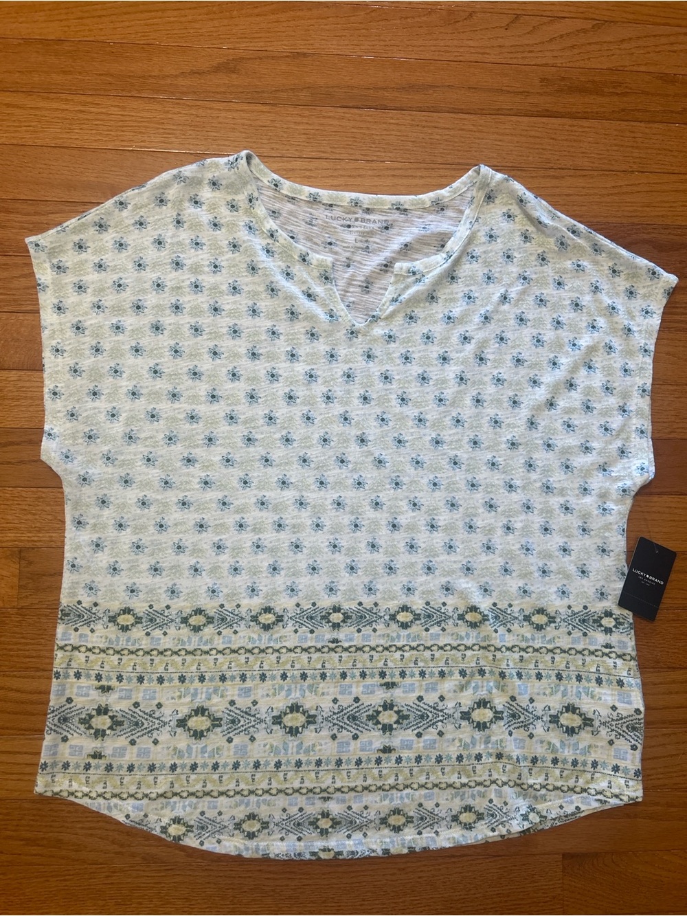 Lucky Brand Shirt Women’s Size L White Blue Green Floral Short Sleeve NWT